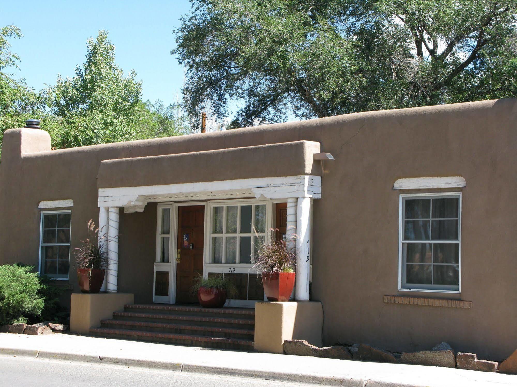 Casa De Tres Lunas/House Of Three Moons Santa Fe Eksteriør billede